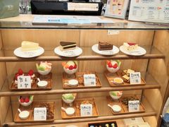 -猫的天空之城概念书店(杭州南宋御街店)