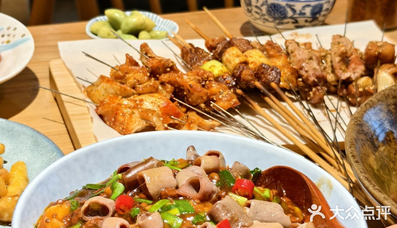 啊啊啊在沈阳吃到了正宗的海肠拌饭🍢🍚