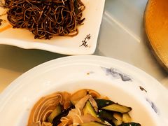 -张刚餐饮(春晓馨苑店)