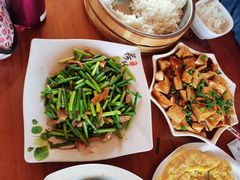 -俺家菜馆(百里峡店)