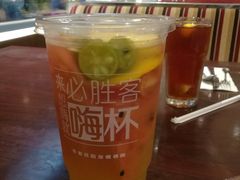 嗨杯鲜果茶-必胜客(金沙江店)