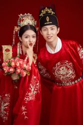 -第一夫人婚纱摄影(南京店)