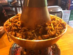 炭火芋儿蛙锅-炉小二铜锅牛蛙•川湘菜(三里屯店)