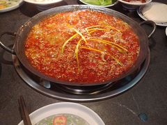 -沸炉重庆老火锅(军事博物馆店)