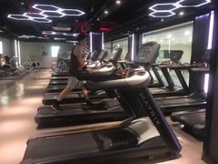 -一兆韦德健身·城市运动馆