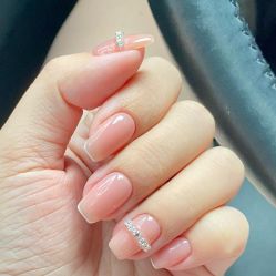 -Face Score美甲美睫皮肤管理