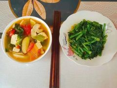 -爱月宝月嫂·育儿嫂