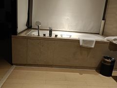 -西双版纳融创皇冠假日度假酒店