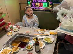 -海底捞火锅(宝龙广场夜宵主题店)