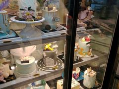 面包甜点陈列柜-杜哈夫DOUX RÊVE·生日蛋糕(日月光店)