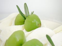 青提葡萄煎茶蛋糕-théATRE 茶聚场(王府中環店)