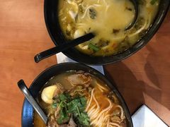 -老妈米线(港龙店)