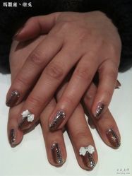 刚做的彩胶-指慕坊美甲造型