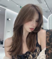 -AYO SALON