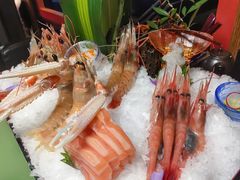 -万岛日本料理铁板烧(大宁店)