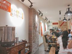 -王婆乔鲜鱼自助火锅(蜀汉路店)