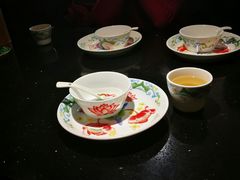 -老头儿油爆虾·知味杭州(爱琴海购物中心)