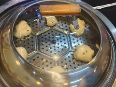 -炖四方东北铁锅炖·烧烤小龙虾(中豪国际店)