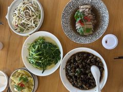 -品鲜村农家菜·阳澄湖大闸蟹(总店)