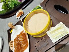 -百鸟朝凤宴会中心