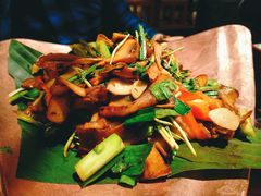 包烧野生牛肝菌-云海肴·汽锅鸡·云南菜(美罗城店)