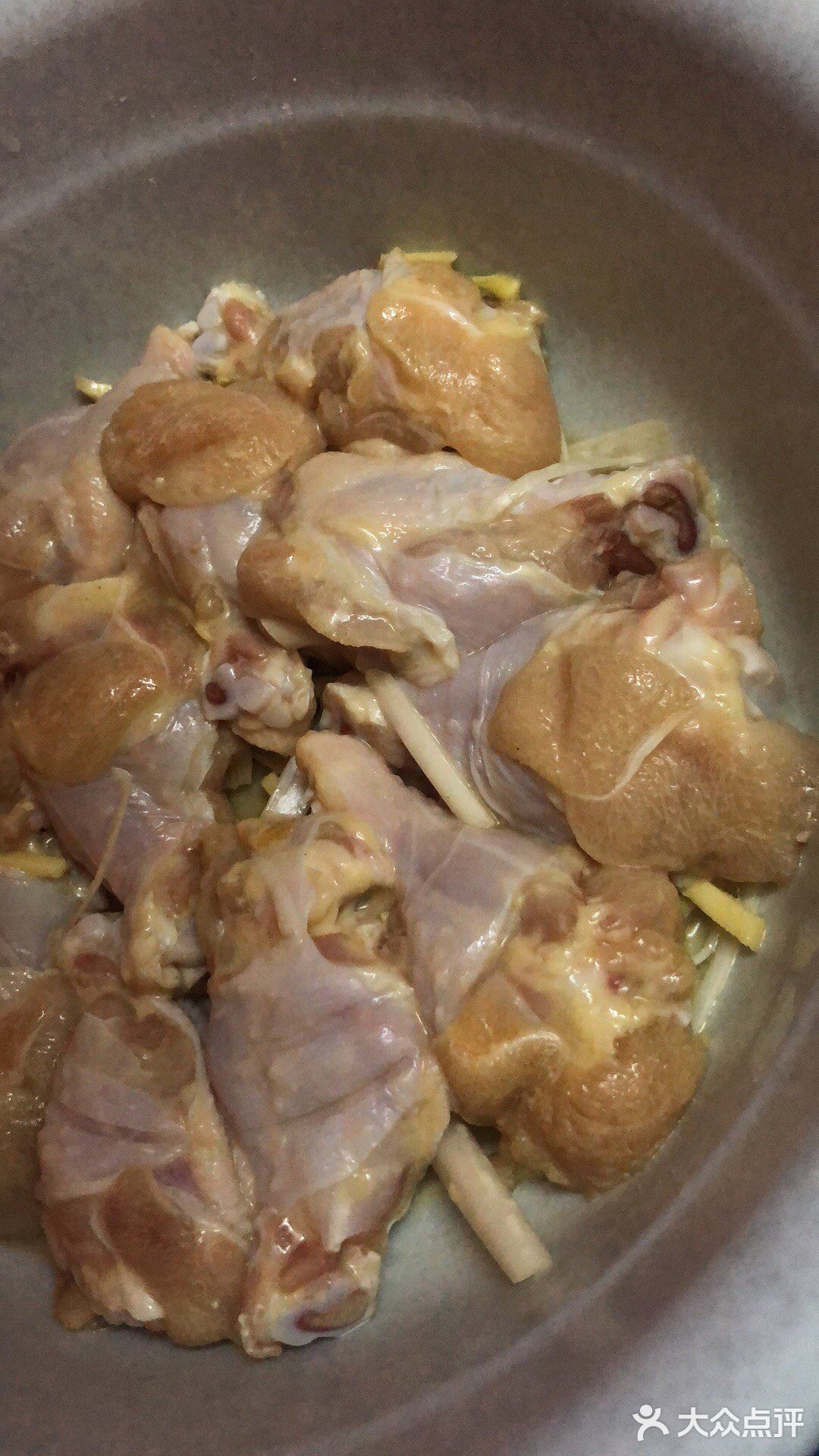 时间到取出，在表面刷一层蜂蜜。继续烤10分钟