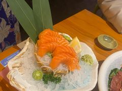 三文鱼刺身-有喜屋·烧鸟·居酒屋(三钢里店)