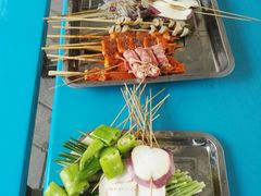 -龙裕山庄烤全羊