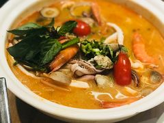 越式酸辣海鲜汤河粉-米纸越南小馆(金鹰世界店)