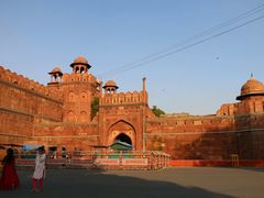 -英迪拉·甘地国际机场