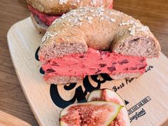 -Catch Bagel(芳草地店)