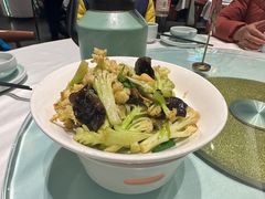-江城小馆陕南妈妈菜·全球旅行餐厅(钟楼店)