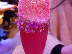 红唇-胡桃里音乐酒馆(仓山万达店)