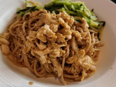 -必胜客(欧亚卖场店)