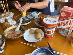 -包整·丝娃娃(一览甲秀楼风景店)