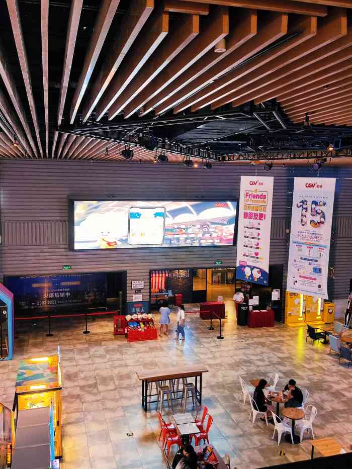 盾安益田假日世界-"经常带小朋友去看美人鱼表演,最近好像店内.