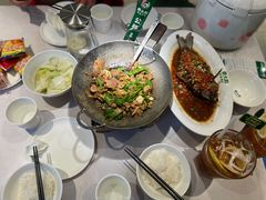 -费大厨辣椒炒肉(黄兴中心广场店)