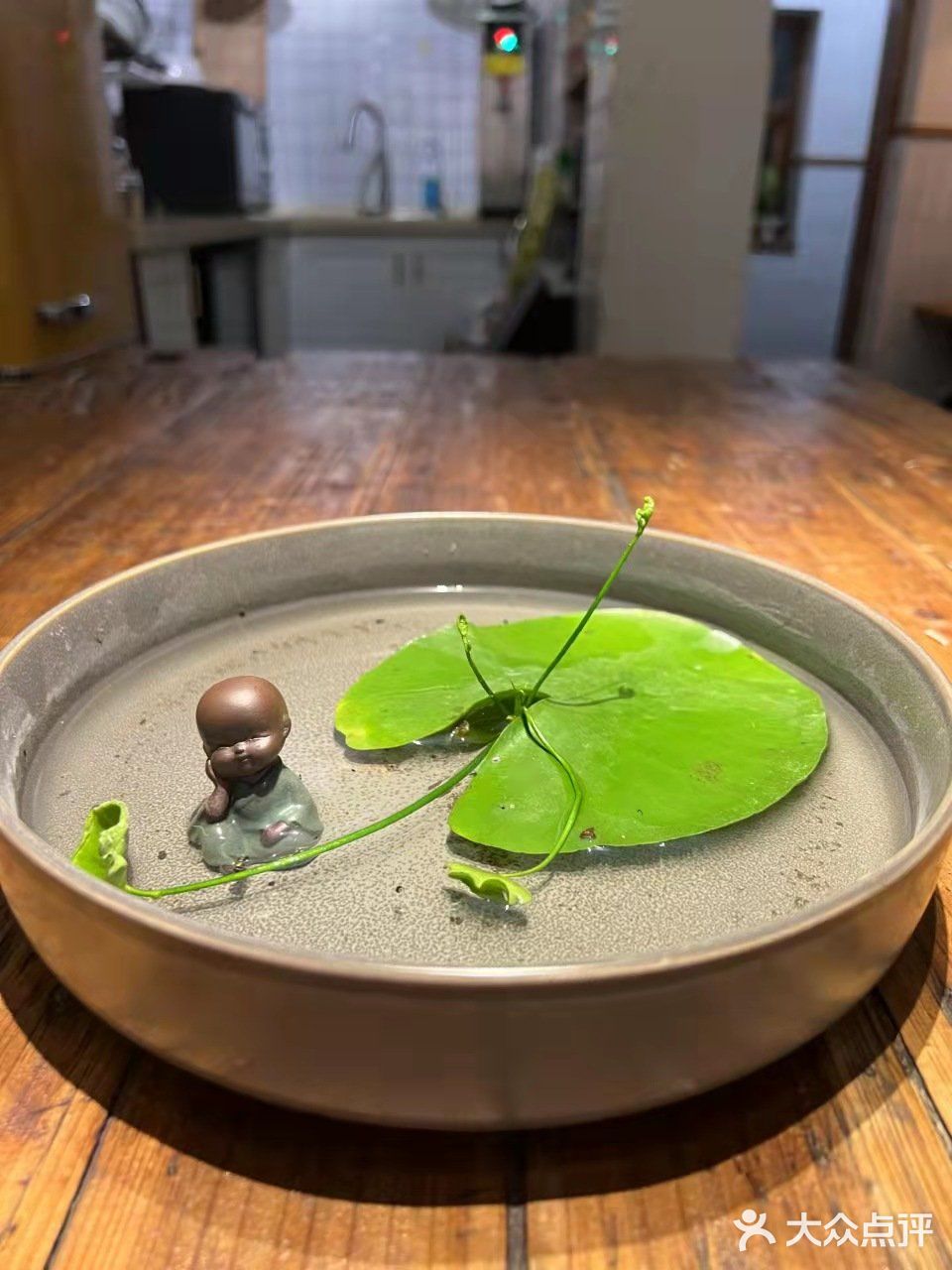 家门口还有这么神仙的花店咖啡馆？爱了爱了！