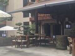 -华冠悠岚·庭院餐厅(青城后山店)