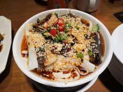 -炉小二铜锅牛蛙•川湘菜(三里屯店)