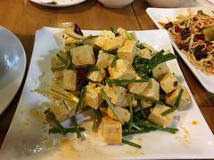 -篱笆院东北饺子王(欧阳路店)