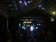 -爵士花园音乐酒吧餐厅