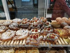 -焙丽拾光(麦凯乐直营店)