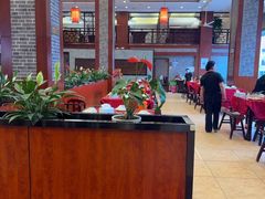-侬佳蒸菜馆(听潮店)