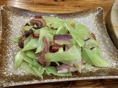 -滇香肴·云南菜蒸汽石锅鱼(云南北路店)