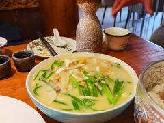 -小锅巴纳西餐厅