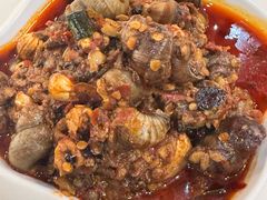 -凤凰路何眼镜香辣蟹(花果园店)