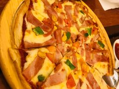 -玛格萝妮比萨屋(四平店)