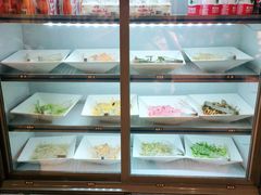 自助取餐区-怪噜范·老贵阳街头名小吃(汇金星力城店)