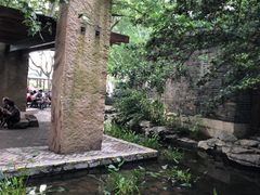 -静安公园(静安寺街道)
